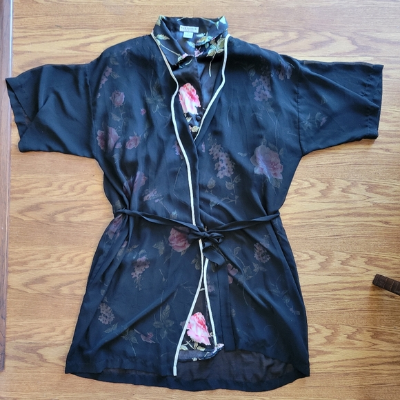 Robe And Nightgown Set, New York & Co Intimates Robe & Floral Gown M - Picture 3 of 5